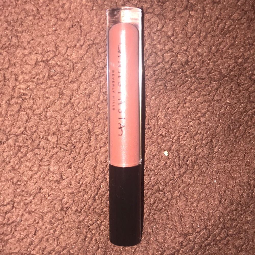 Lip gloss